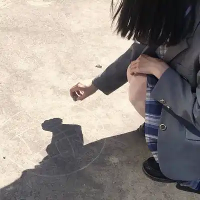 贰迟风格真人女头