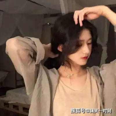 女生头像照片真人露脸粉色