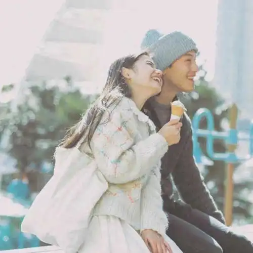 女人最最掉价的3种行为,对男人来说,你很廉价