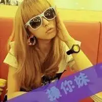 白色戴帽子女头像微信头像图片大全