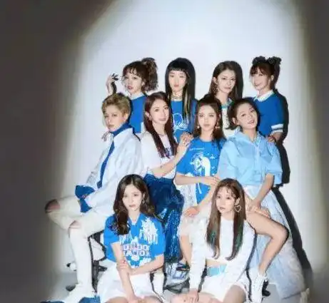 杨超越吴宣仪互动有爱模仿音乐盒网友我怕是粉了个假女团