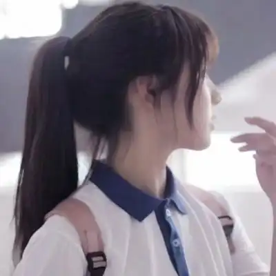 qq头像酷女生真人