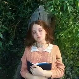 长发想娶,短发想嫁这位18岁的染发小仙女,根本就是位神奇的存在