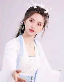 具有仙女气质的明星,热巴仙气飘飘,杨超越古装扮相值得期待