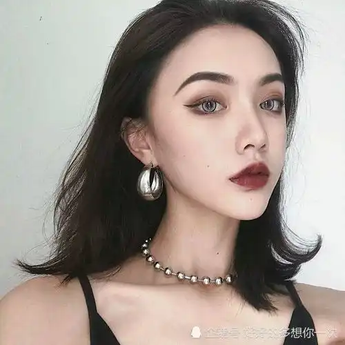 qq女生超霸气头像性感