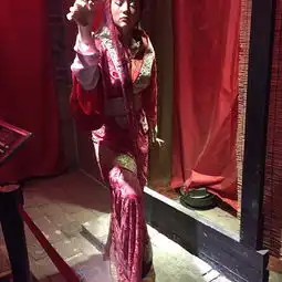 可怜的头像可爱女生赎身