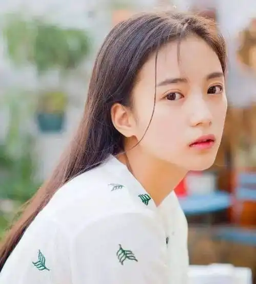 女生有这3个特征的话,肯定会越长越好看,全中的颜值爆棚