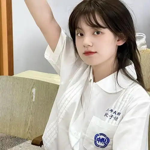 白色系的女生头像来咯哦
