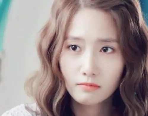 金子终于闪闪发光五年前还是林允儿侍女,五年后逆袭成女主