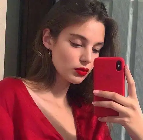 微信头像女生好看的欧美女头像