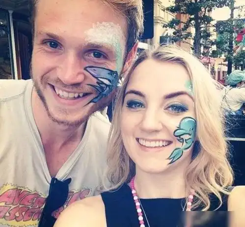 哈利波特魔法世界因魔法世界喜结连理的演员们