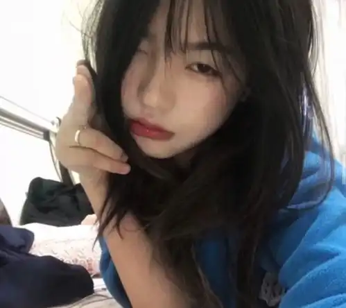 ins头像女生高级感头像