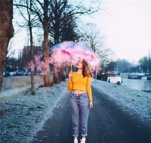 17岁时,她的作品已经不知道