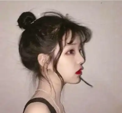 听说火了假装快乐的头像何必与感情较真,输了快乐
