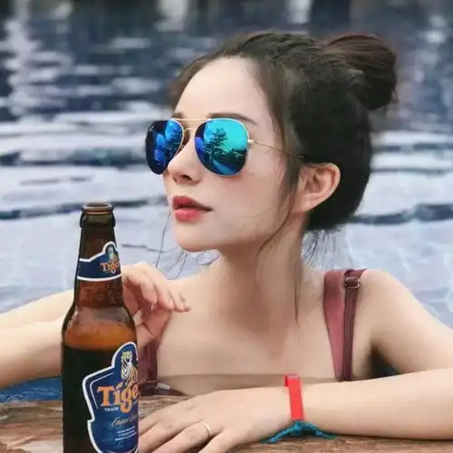 女头像相遇是春风十里原来是你