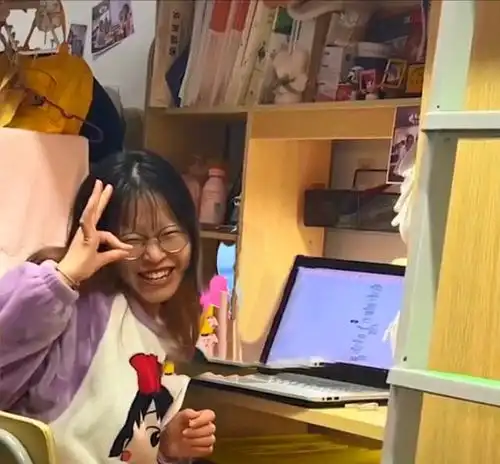 湖南男女吵架难解难分,女子直接搞个思维导图,你给我等着