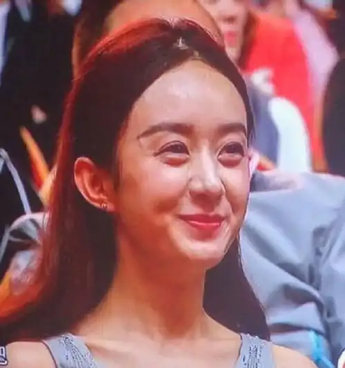 以前很丑现在越长越美的女明星,赵丽颖杨紫上榜