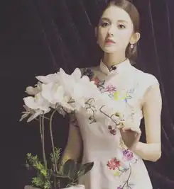 穿旗袍赵丽颖刘亦菲美哭,范冰冰显老,而她最美