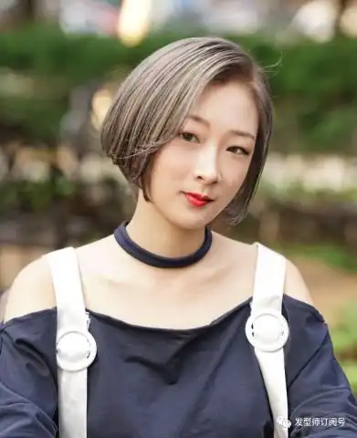 你有没有发现剪短发的女生越来越多了呢