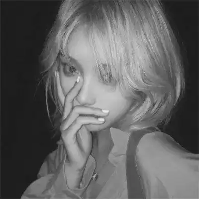 黑白女生头像头像图片挑