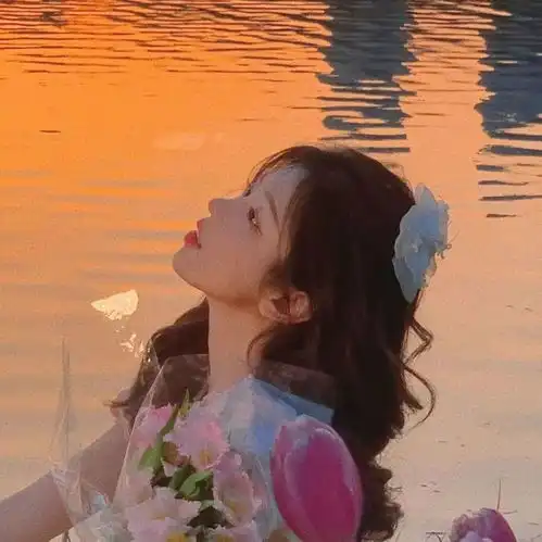 女生头像我很极端,要么全部,要么全不