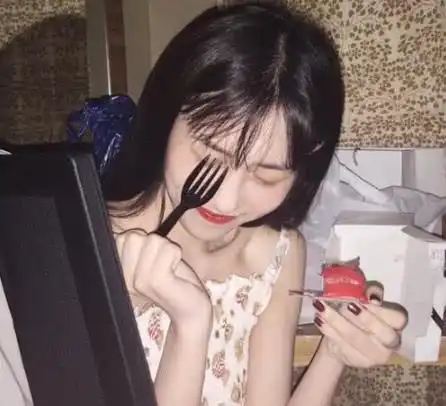 经常不发朋友圈的人,往往是这4类人,里面有你吗