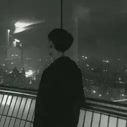 微信头像稳重沧桑侧面