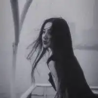 要几张女生qq头像不要非主流唯美有意境的类似于我现在用的这种有黑白的更好没有不勉强