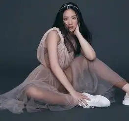 女儿登上全球顶尖时尚杂志宇宙最强老爸兴奋晒照为女儿骄傲