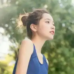 像我这样冲动的女孩就应该有人狠狠的给我打一笔钱让我冷静冷静