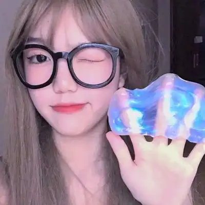 沫兮微信唯美成熟精致少女
