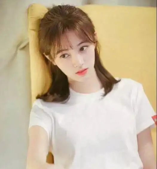 女生头像15岁照片真人版