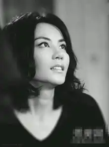 谢楠霍思燕王菲朱茵贾静雯细数娱圈未婚先孕的女星组图