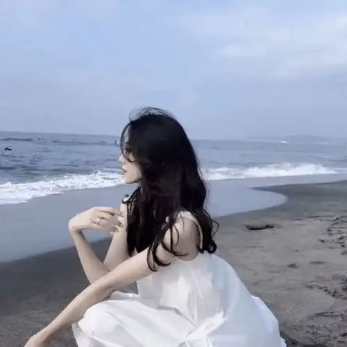 绝美霸气女生头像好看小众