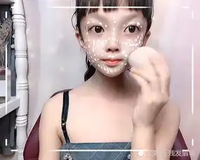 小女孩化了淡妆去学校,居然成功瞒过老师,可别让逮到了