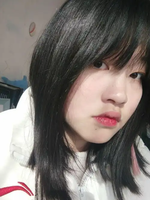 网恋头像真实不做作粉丝投稿