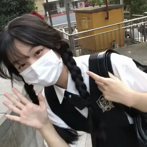 分享一组超好看的女生头像