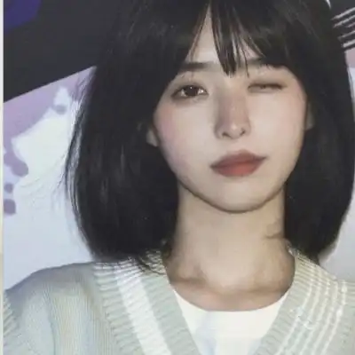 青春个性年轻女生头像真人