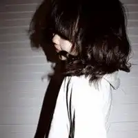 qq女生黑白头像再深的记忆也有淡忘的一天