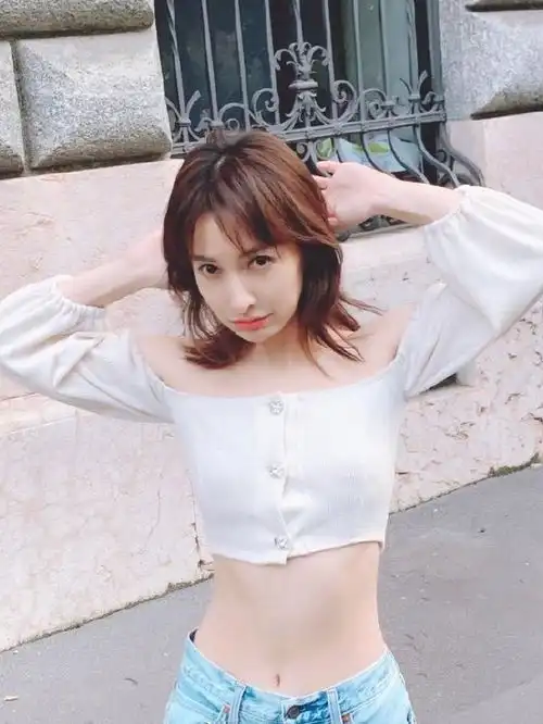 短发清纯头像女生嗣永桃