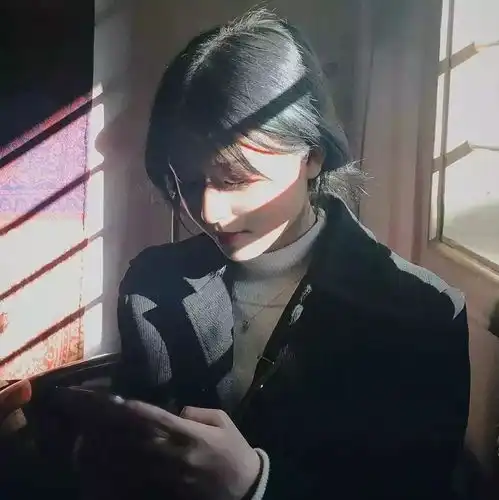 女真人头像霸气嫁不出去