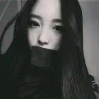 被伤的女孩qq头像情还在,回去的路已不在