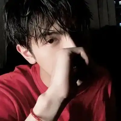 2023最新有型努力男生头像