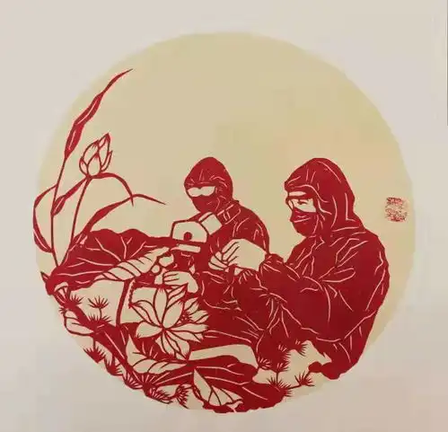 周口美女巧剪全国抗疫英姿