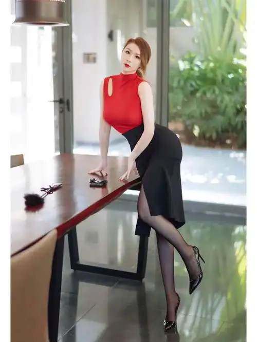 你身边没有这样霸气侧漏的女神吧