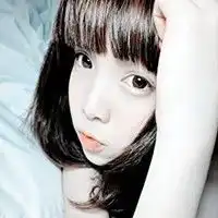 短发女生qq头像希望有人能陪我从短发到长发2