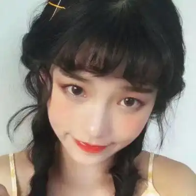 蓝天图片唯美女生头像真
