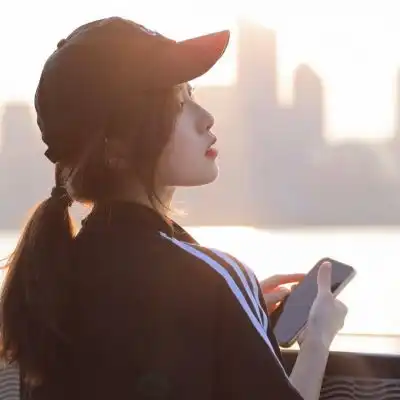 女生头像照片真人露脸唯美文字