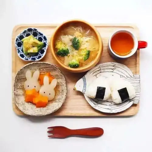 这位日本妈妈的爱心便当,美得像幅画