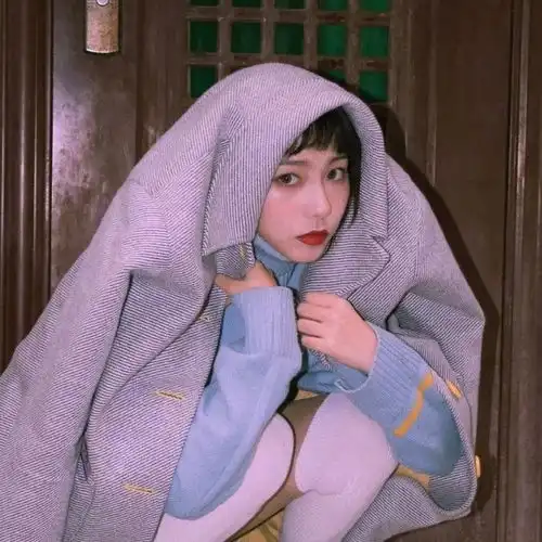 真人女头这种感觉不只你有